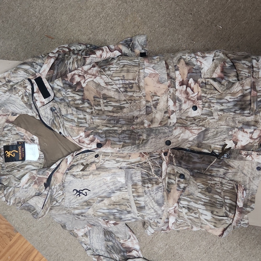 Browning Jacket - image 4